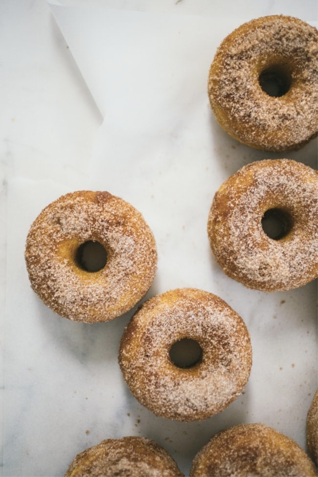 baked pumpkin donuts