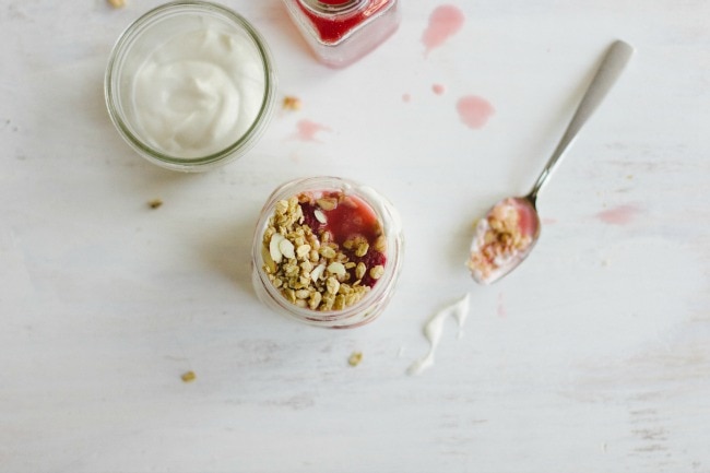 raspberry-rhubarb yogurt bowls | the vanilla bean blog