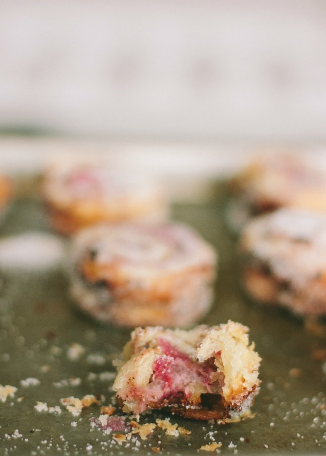 raspberry cacao nib sugar buns | the vanilla bean blog