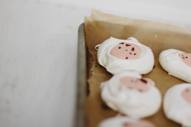 meringues with rhubarb curd | the vanilla bean blog