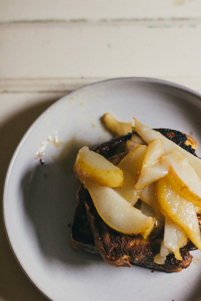 french toast with bittersweet chocolate and pears | the vanilla bean blog