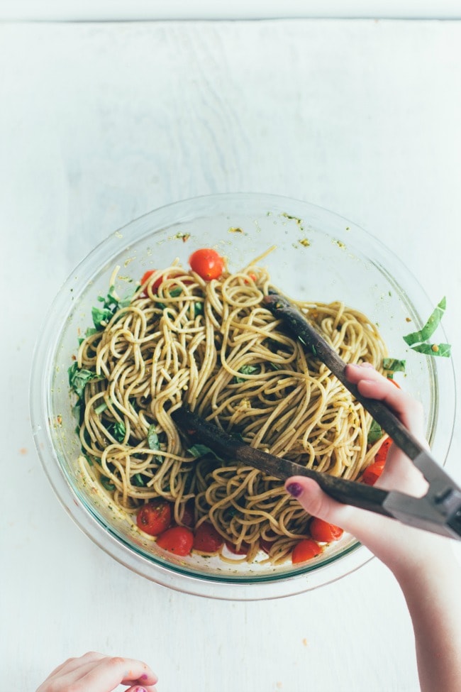 whole wheat pasta with balsamic-spinach-basil dressing | the vanilla bean blog