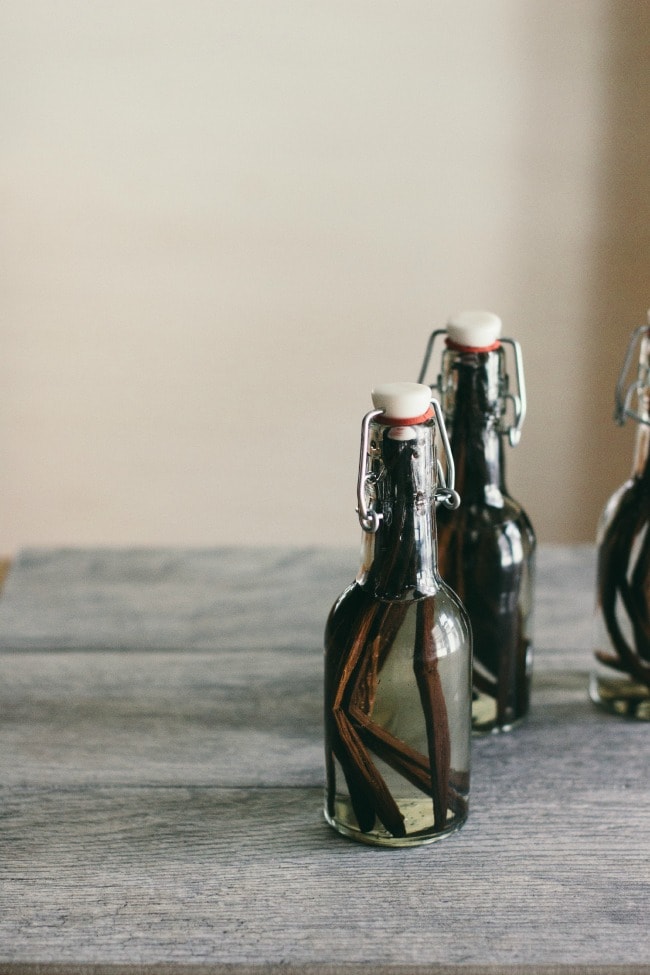 homemade vanilla extract | the vanilla bean blog