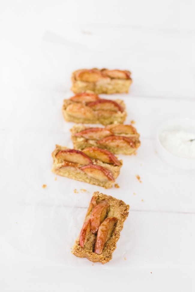 Apple Almond Tart | The Vanilla Bean Blog | Sarah Kieffer