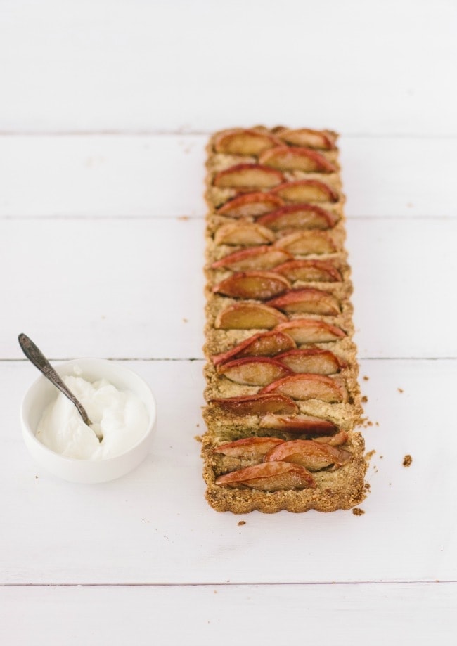 Apple Almond Tart | The Vanilla Bean Blog | Sarah Kieffer