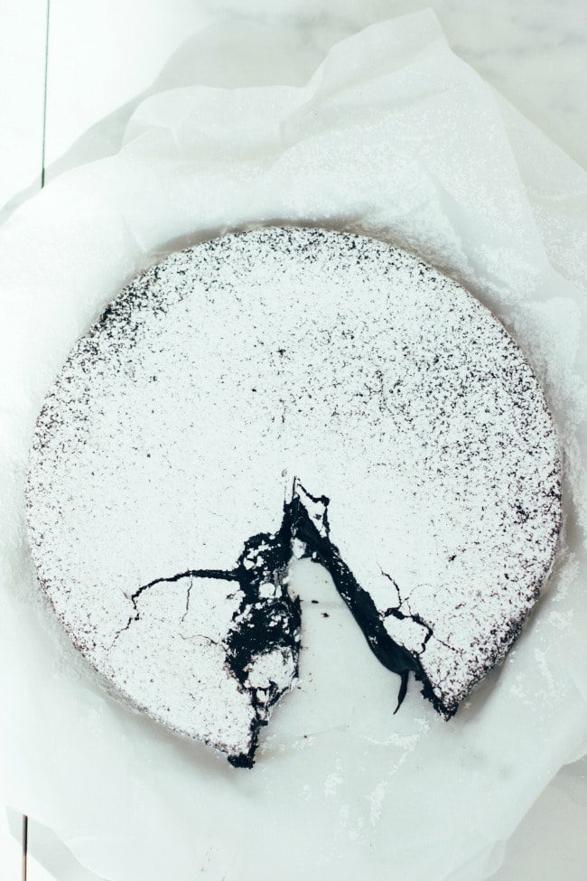 Izy's Swedish Chocolate Cake | The Vanilla Bean Blog | Sarah Kieffer