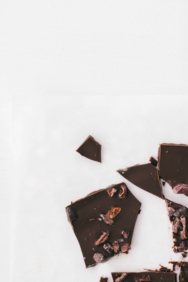 chocolate bark with cacao nibs + fleur de sel | the vanilla bean blog