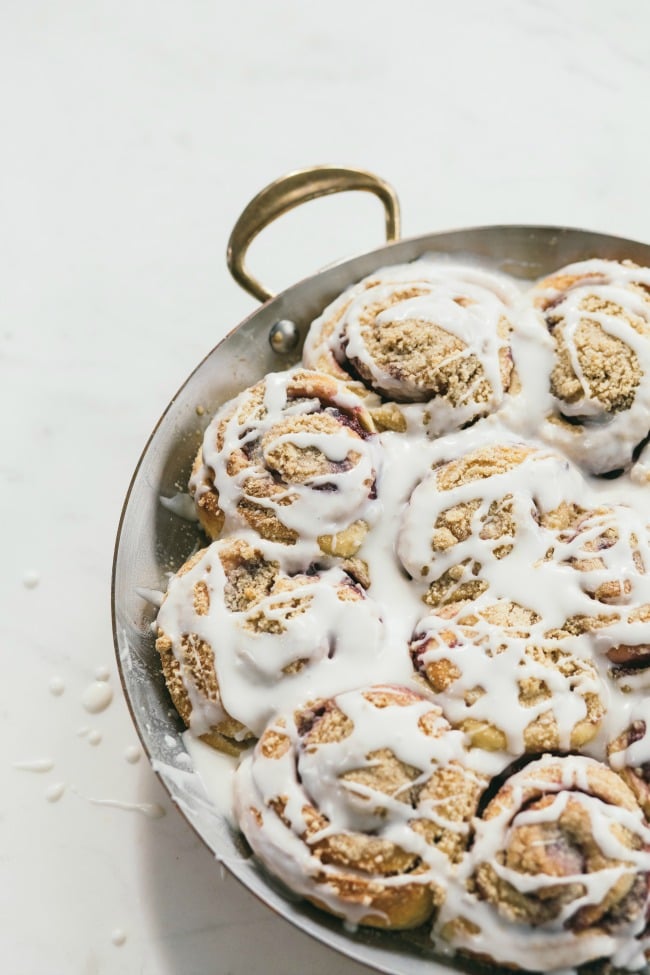 Rhubarb Blackberry Streusel Buns | The Vanilla Bean Blog