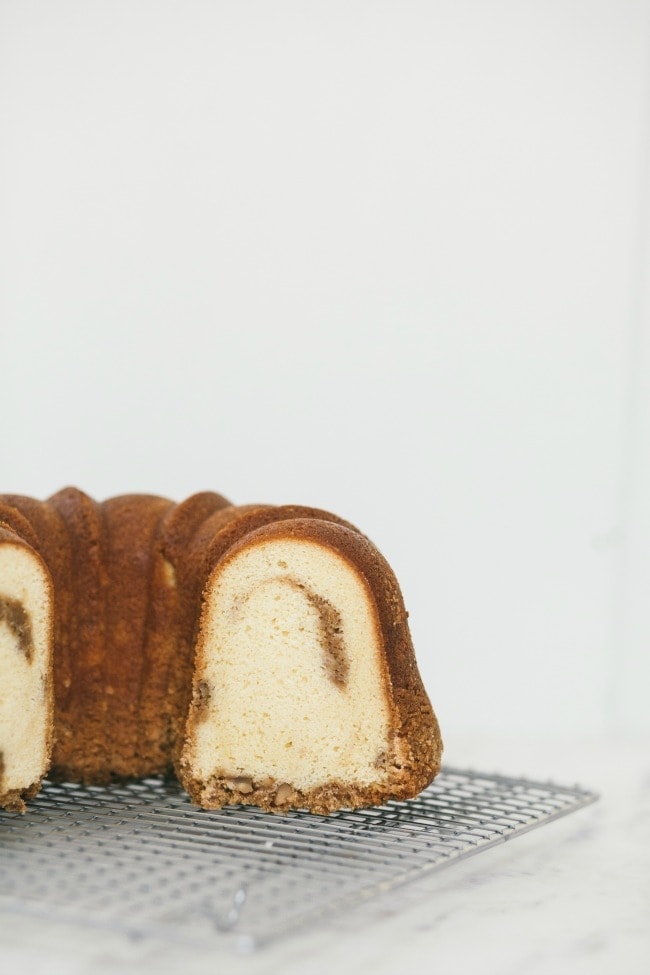 Harps Foods - Recipe: Cinnamon Streusel Bundt Cake