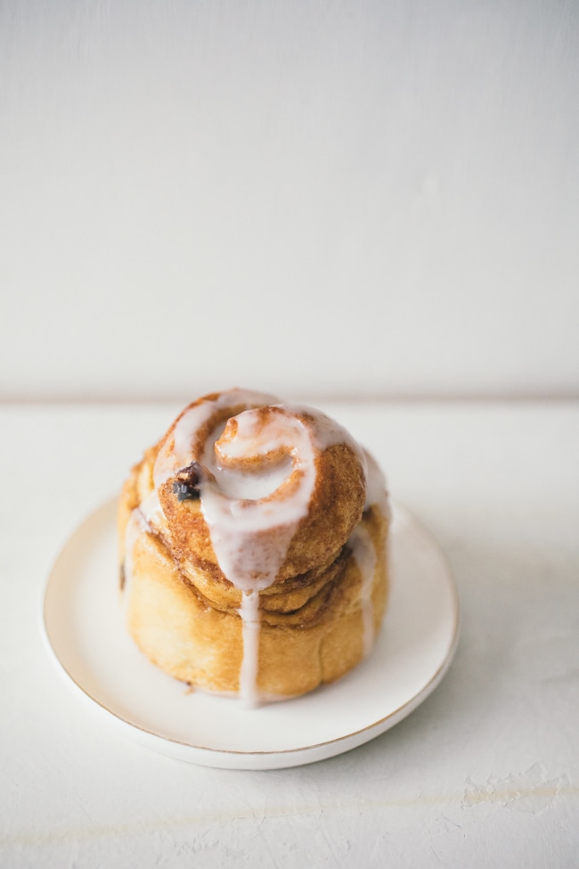 panettone swirl buns