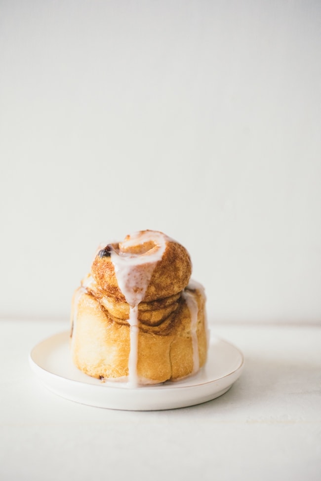 panettone swirl buns