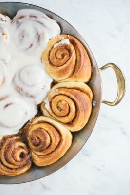 Apple Cider Cinnamon Rolls