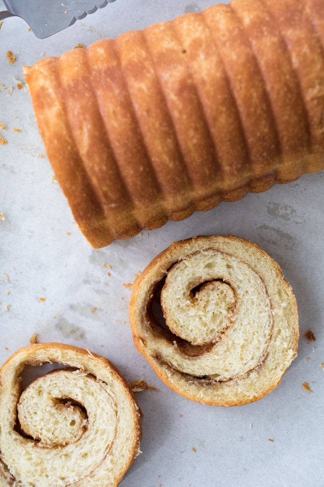 Circle Cinnamon Roll Bread