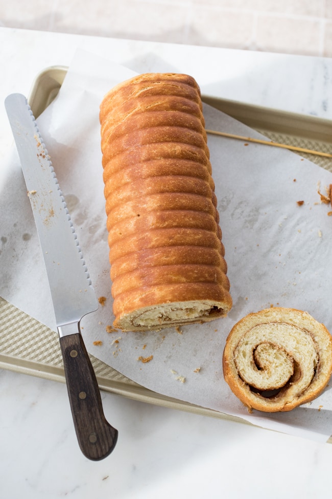 Cinnamon Roll Circle Bread