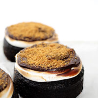 s'more gift cakes sitting on marble