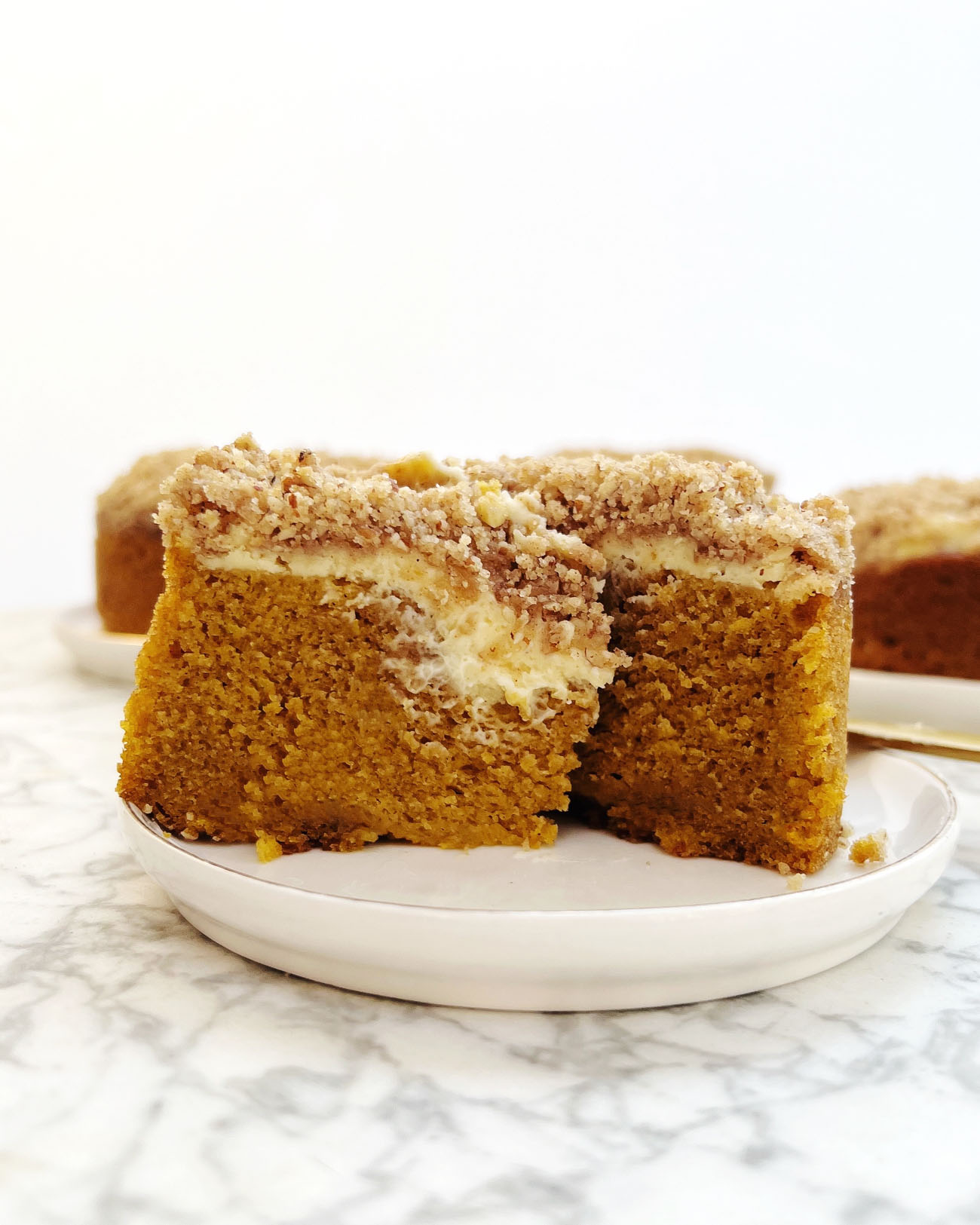 pumpkin streusel mini cakes on marble