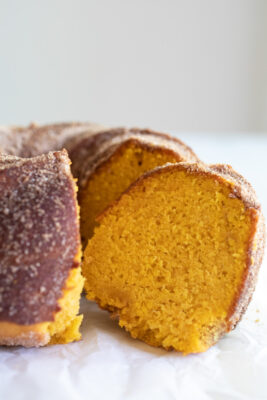 pumpkin bundt cake, sliced