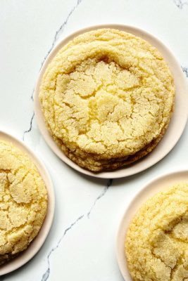 Delicious chewy lemon sugar cookies with a crisp exterior and soft interior, perfect for lemon lover.