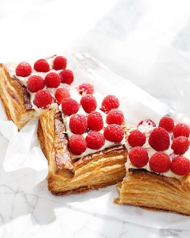 Raspberry Puff Pastry Tart! I love this recipe; with it’s flaky crust and creamy center that hits all the right notes. It’s one I’ve been making for many years; switching up the fruit and filling. The raspberries add a burst of freshness, and are the perfect partner to the pastry cream topping. It’s a wonderful balance of flavors and textures, and would be delightful for Mother’s Day or Brunch. I do also have a cheater’s recipe for you if you are not up for making your own Rough Puff Pastry and Pastry Cream. 

Recipe link in my profile!