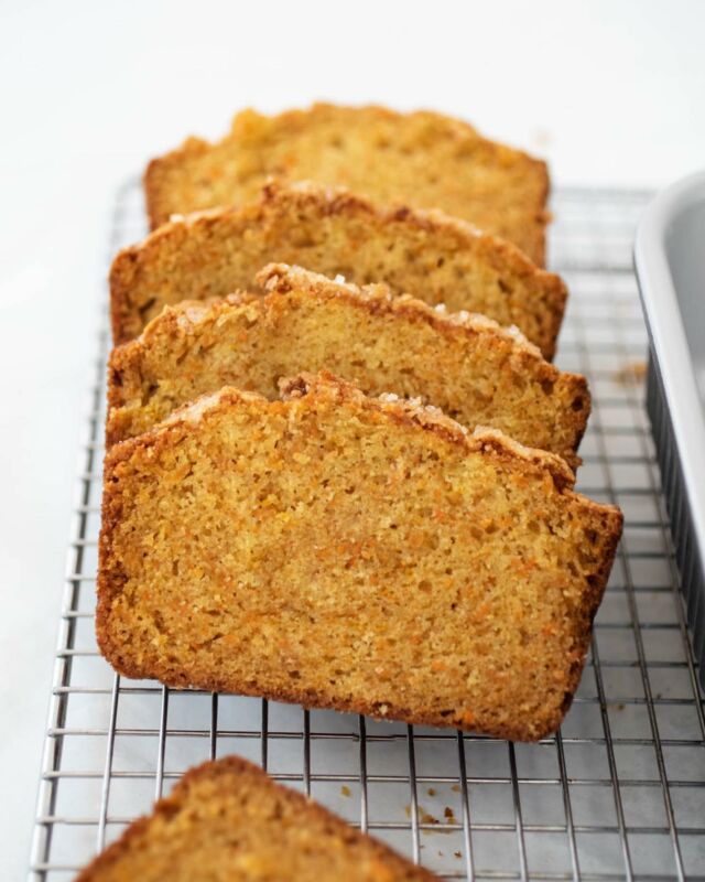 Giveaway now CLOSED 🎉🥕 A new recipe + big GIVEAWAY with nordicwareusa! I'm sharing this Ginger Orange Carrot Bread on the blog today, which is from my new cookbook #100MorningTreats. And you can win a signed copy + Nordic Ware ProCast Everyday Loaf Pan, the Naturals Muffin Pan with lid, Popover Pan, Baking Sheet with cooling rack, plus a handful of other baking accessories! 
 
🧡 This carrot bread is moist and flavorful, the subtleness of the ginger and orange makes this bread shine. The naturally sweet, fresh carrots give it a lovely brightness, and help the loaf stay moist for days. 
 
I used the Nordic Ware ProCast Classic Loaf Pan to make the bread, which has a 6 cups (1 lb. loaf) capacity. This pan is made from heavy cast aluminum, which ensures that both quick and yeasted breads bake evenly. It also has handles (!!!), which makes removing it from the oven so much easier. Nordic Ware's pans truly shine. They have become staples in my kitchen, and I know that when I set out to bake something, their pans will help me succeed.
 
⭐️⭐️⭐️ Get the RECIPE via the link in my profile and to enter the GIVEAWAY do these:
 
1. Follow sarah_kieffer and nordicwareusa
2. Tag your baking friend(s) in the comments!
 
Giveaway ends Monday, May 15th at Noon CST. One random will be chosen and notified via direct message. US residents only, restrictions apply, see link in profile.
