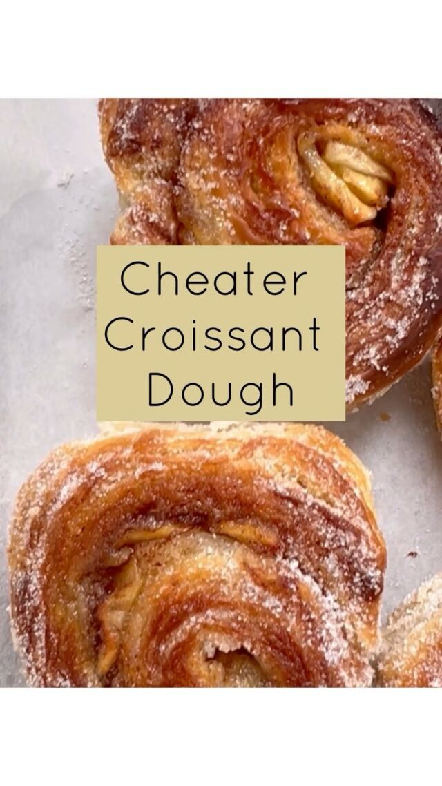 A little permission to cheat. ❤️ Here’s a tutorial for my Cheater Croissant Dough that makes the flakiest pastries without all the labor of traditional croissants. 🥐 I thought it would be helpful for you to reference this video when you are making the dough, which can be turned into so many delicious treats like morning buns, pull apart bread, croissants, danishes, etc. I’ve used this recipe for years and people are always amazed at the texture and that this can be done in a home kitchen. 

The recipe is now on my blog, link is in my profile, and is also in #100MorningTreats and #BakingfortheHolidays! 

••••••••••••
#croissantdough #pastrydough #pastryrecipe #bakingathome
