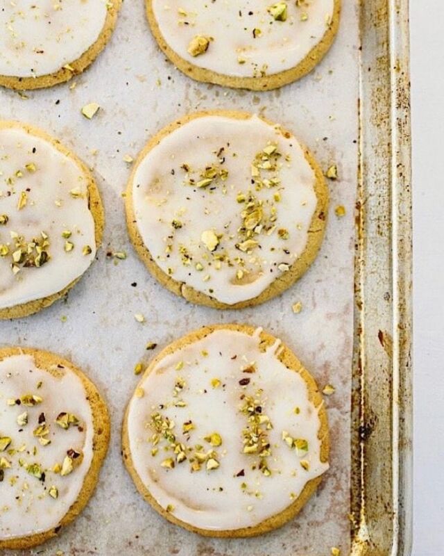 ✨ Olive Oil Cookies with Pistachios and Lemon Glaze: These are a cookie box favorite; they’re crisp and light, with a lovely flavor from the olive oil and pistachio infused dough. ⁣⁣
⁣⁣
I came up with these cookies in remembrance of my grandma’s pecan cookies. She passed years ago, along with her recipe, which she never wrote down or shared. I make these for my mom because she still loves crispy cookies, and she prefers pistachios. They’re easy to make, very forgiving, a perfect addition to any holiday table. I think grandma would approve of them (though she would think the glaze wasn’t necessary). ❤️⁣⁣
⁣⁣
Link to the RECIPE in my profile!⁣
⁣
⁣
⁣
•••••••••⁣
#holidaycookies #pistachiocookies #sugarcookie #cookiebox #cookietin